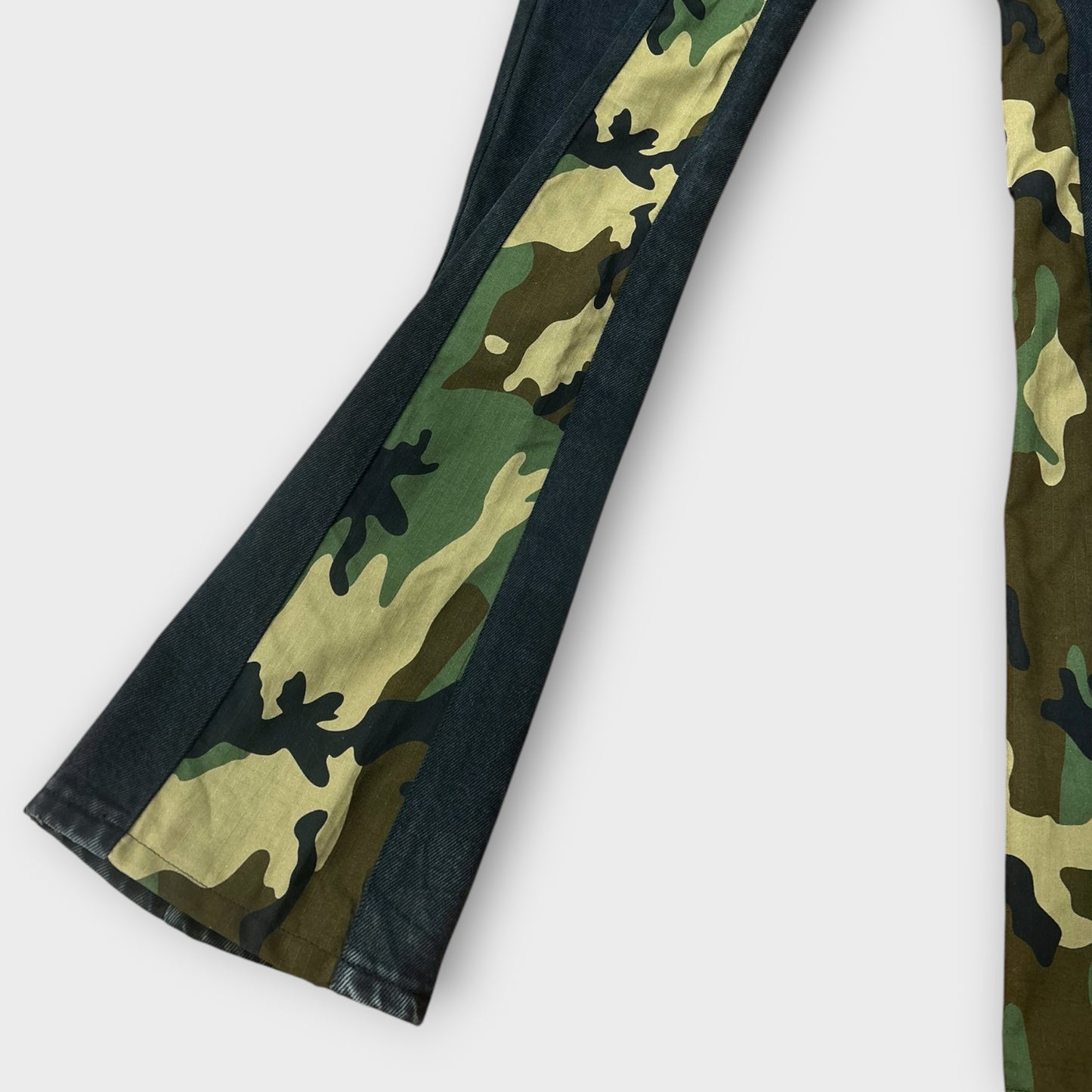 Shata x Gianluca Savioni Custom 03/20