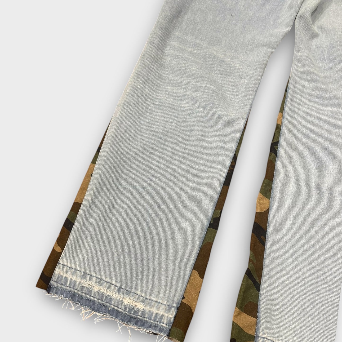 Shata x Gianluca Savioni Custom 06/20