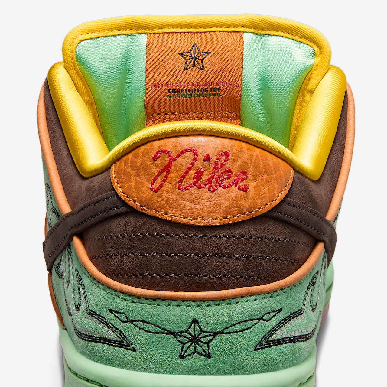 Nike SB Dunk Low Rodeo Tourmaline