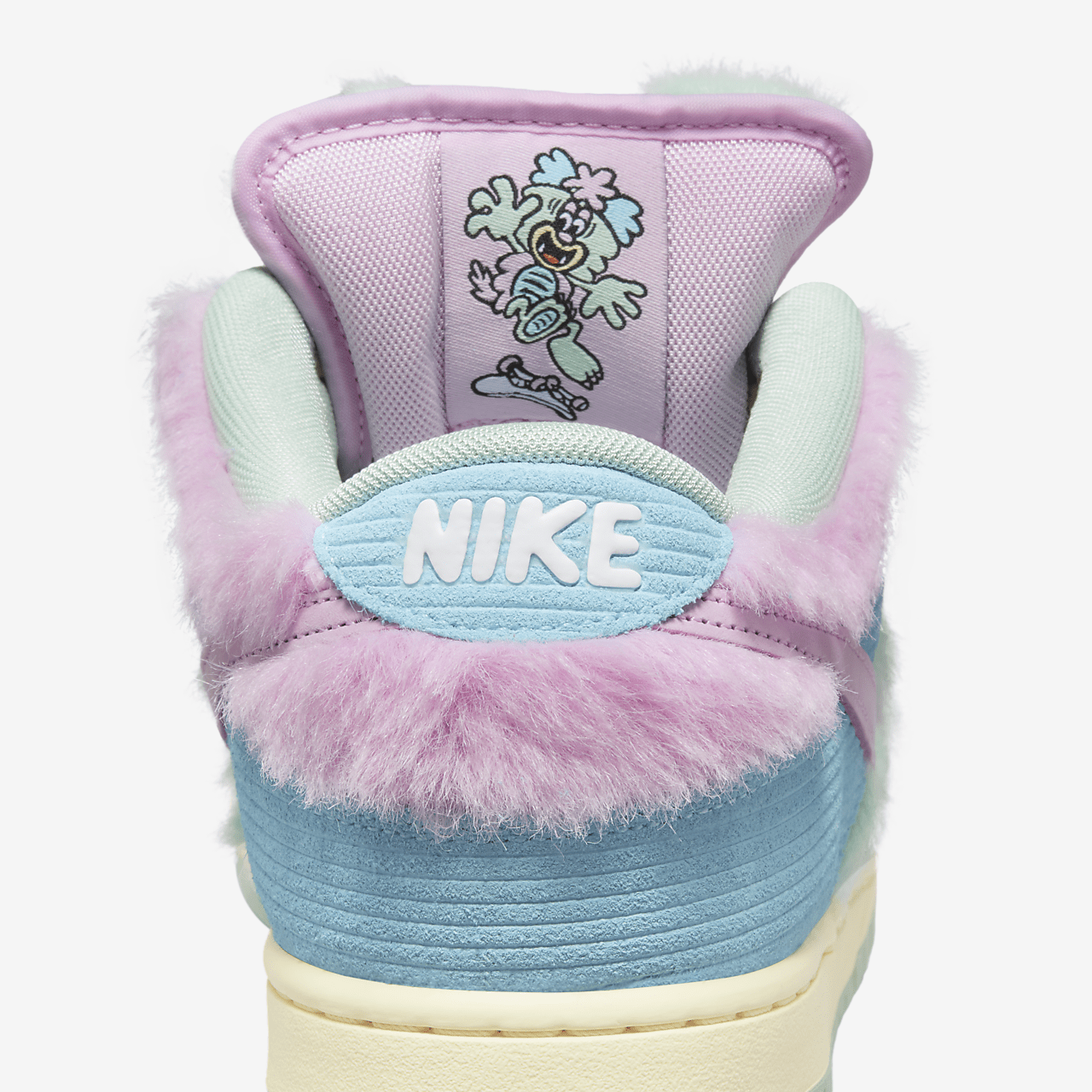 Nike SB Dunk Low Verdy Visty