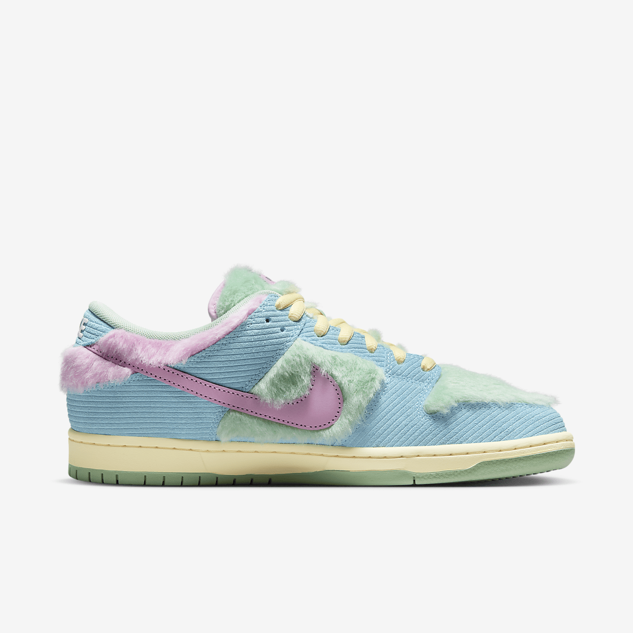 Nike SB Dunk Low Verdy Visty