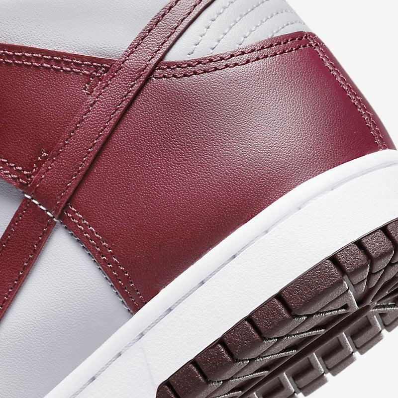 Nike Dunk High Dark Beetroot