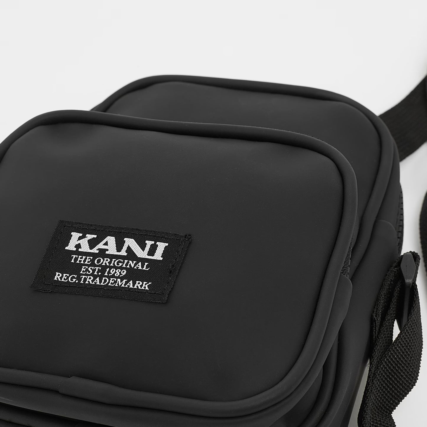 Karl Kani Signature Pouch Bag