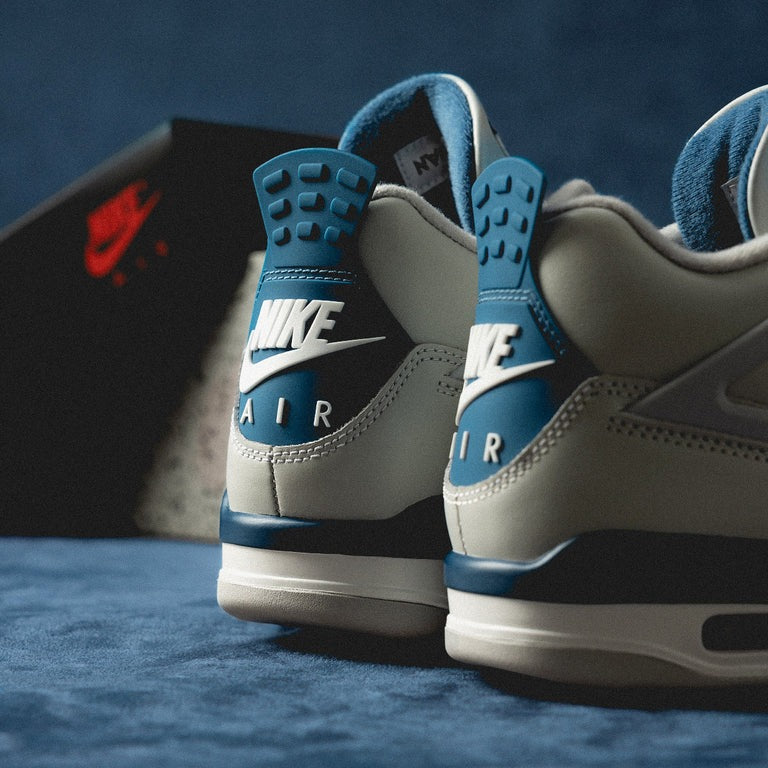 Jordan 4 Retro Military Blue (2024)