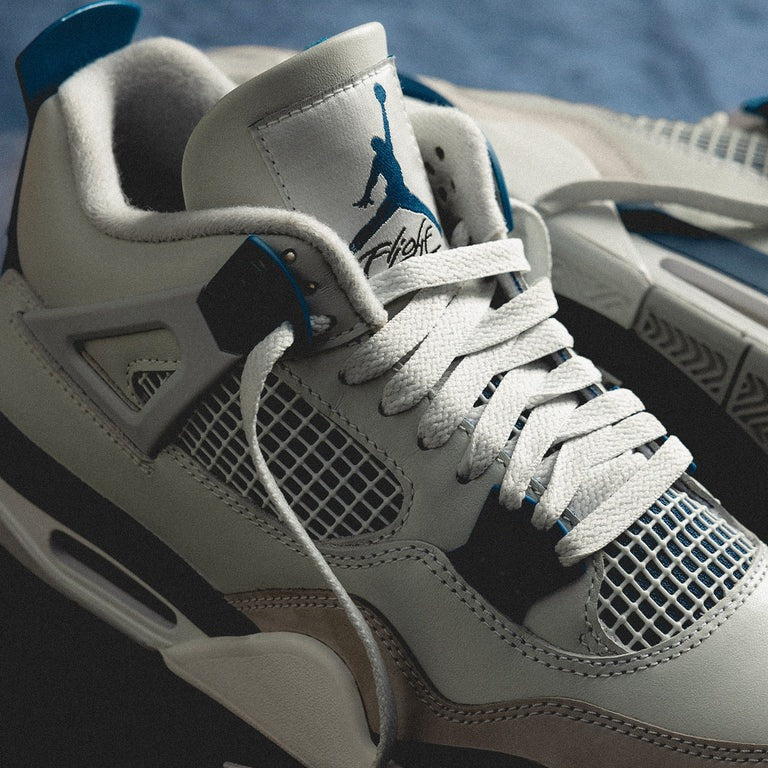 Jordan 4 Retro Military Blue (2024)