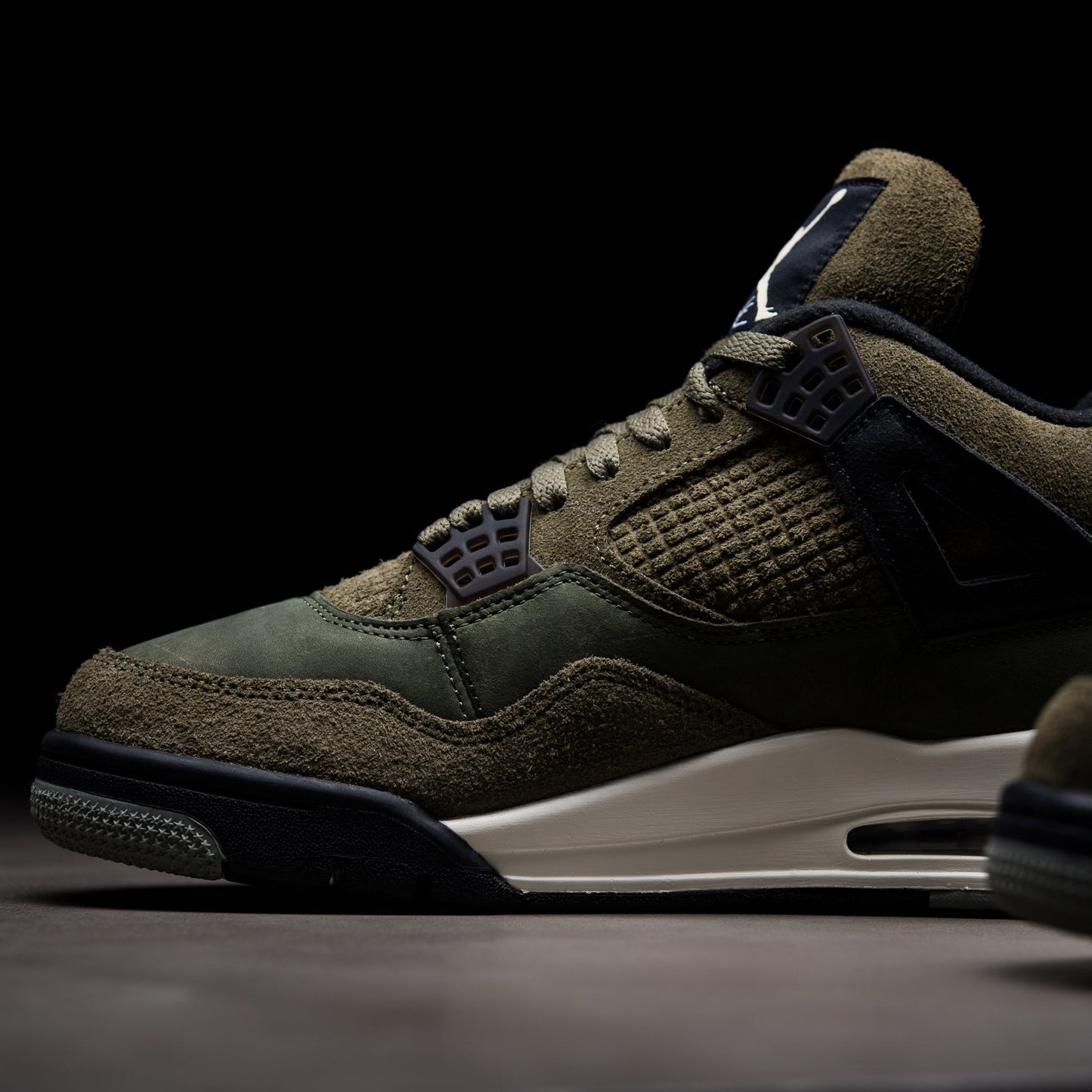 Jordan 4 Retro SE Craft Medium Olive