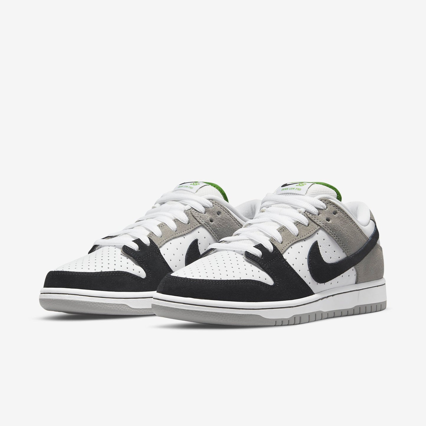 Nike SB Dunk Low Chlorophyll