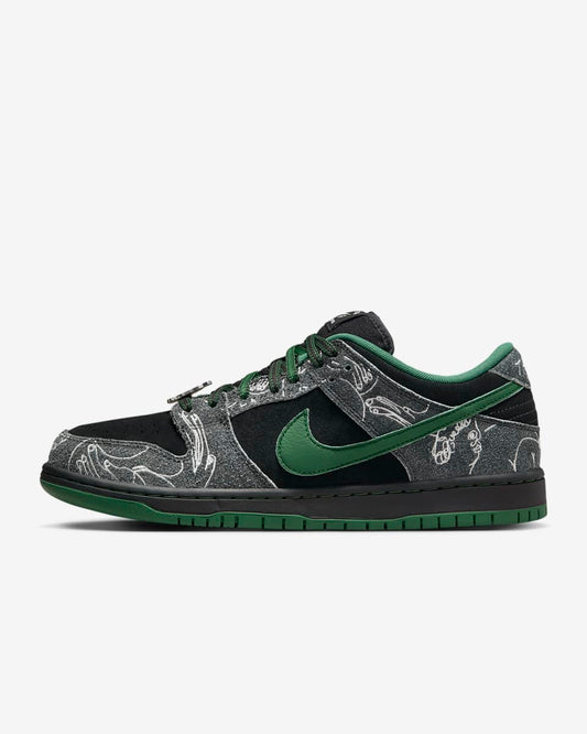 Nike SB Dunk Low There Skateboard