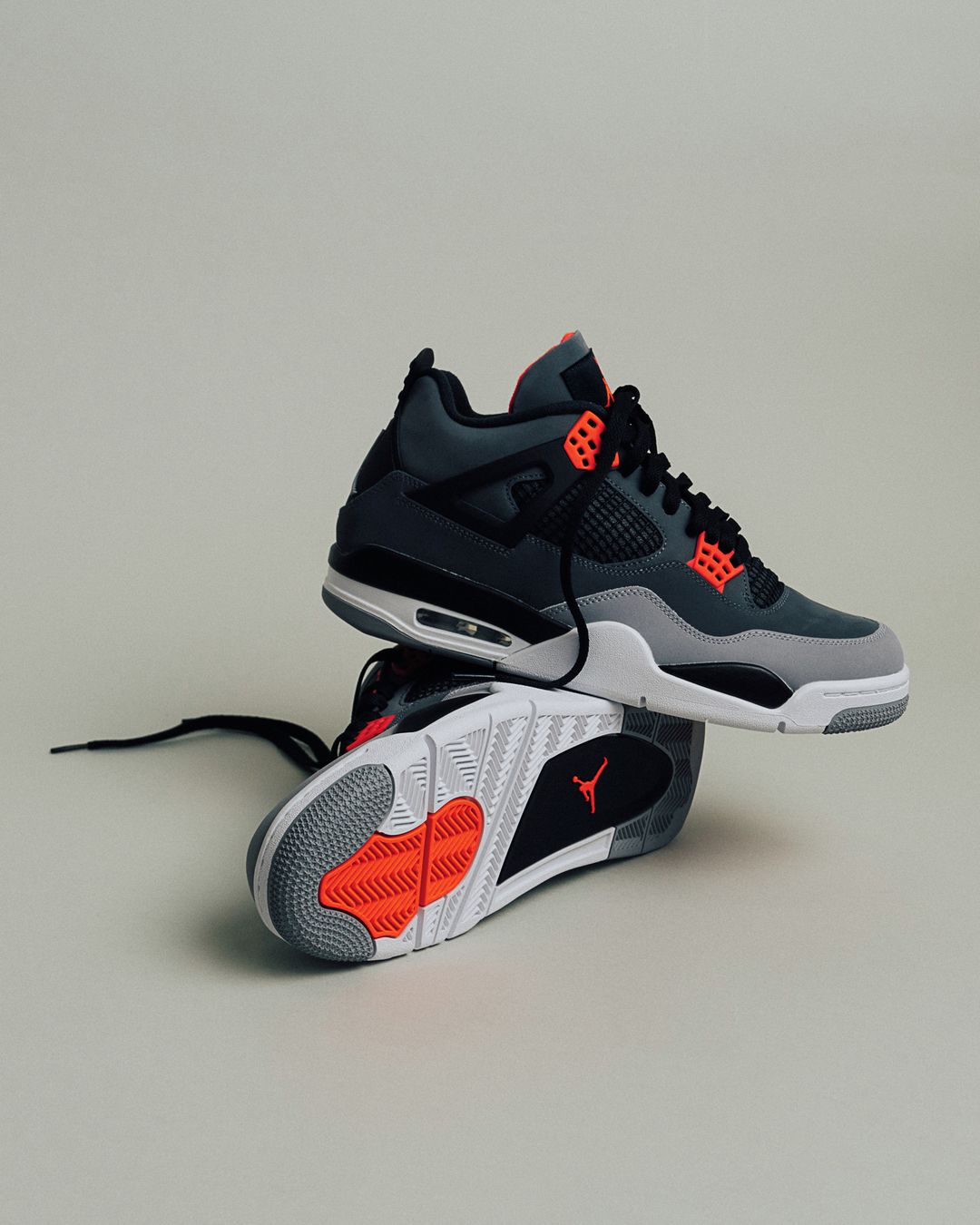 Jordan 4 Retro Infrared