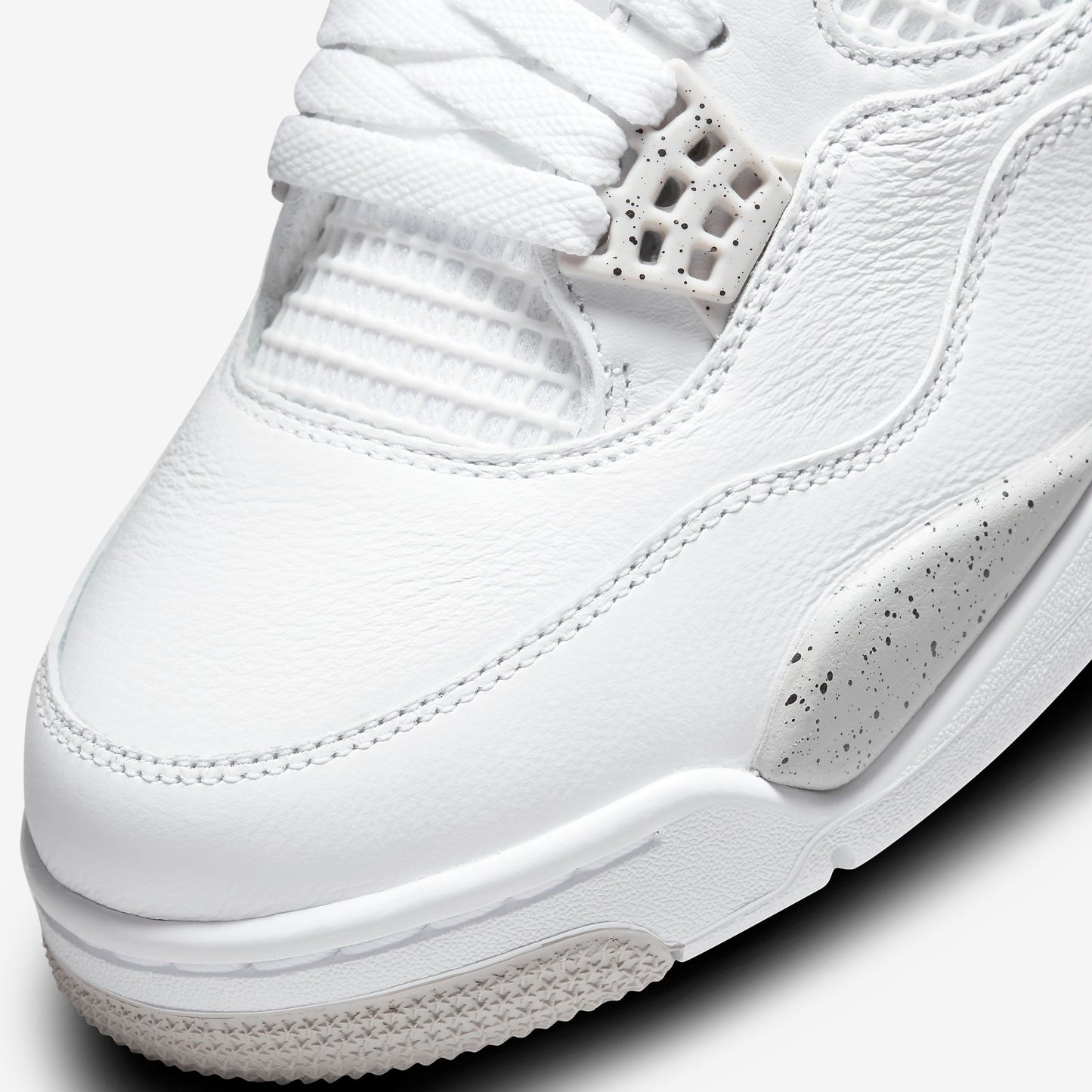 Jordan 4 Retro White Oreo (2021)